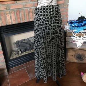 LulaRoe Maxi Skirt